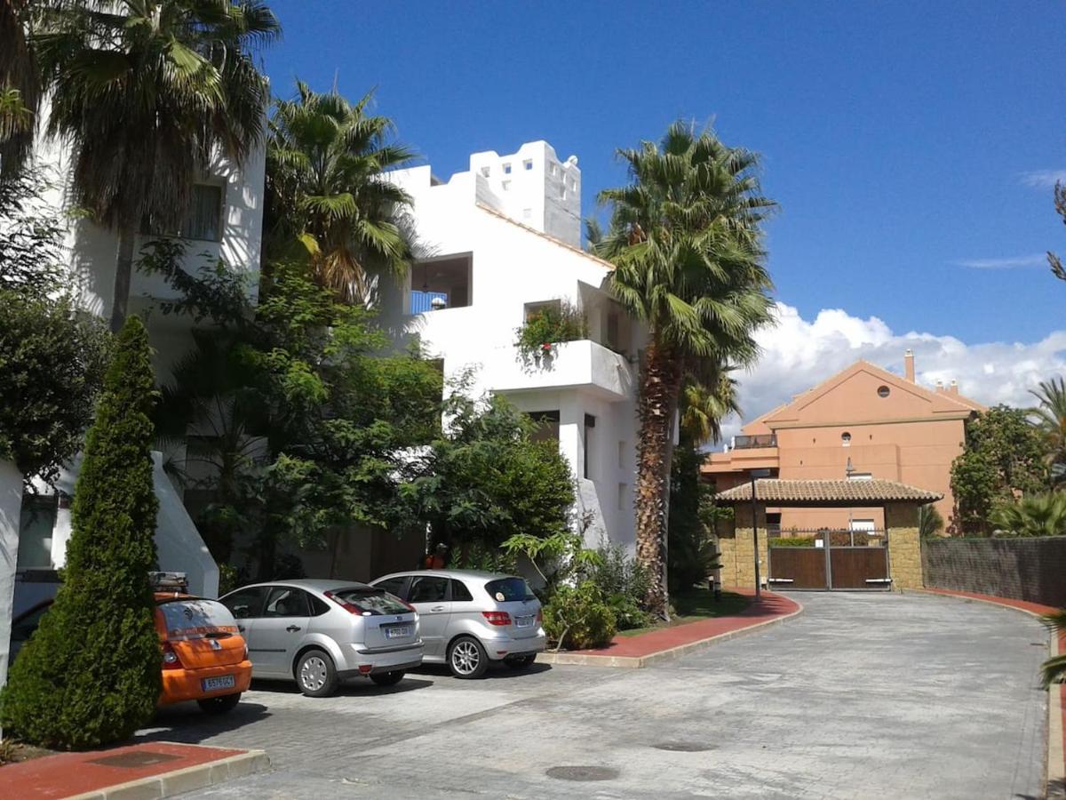 Apartment Jardines De Aldaba, Puerto Banus. *