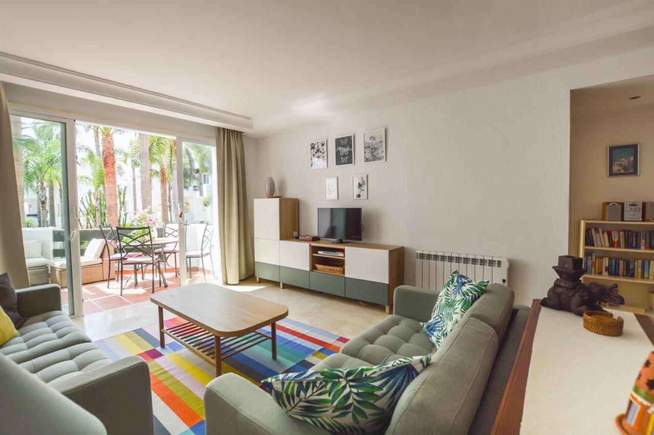Jardines De Aldaba, Puerto Banus. Apartment