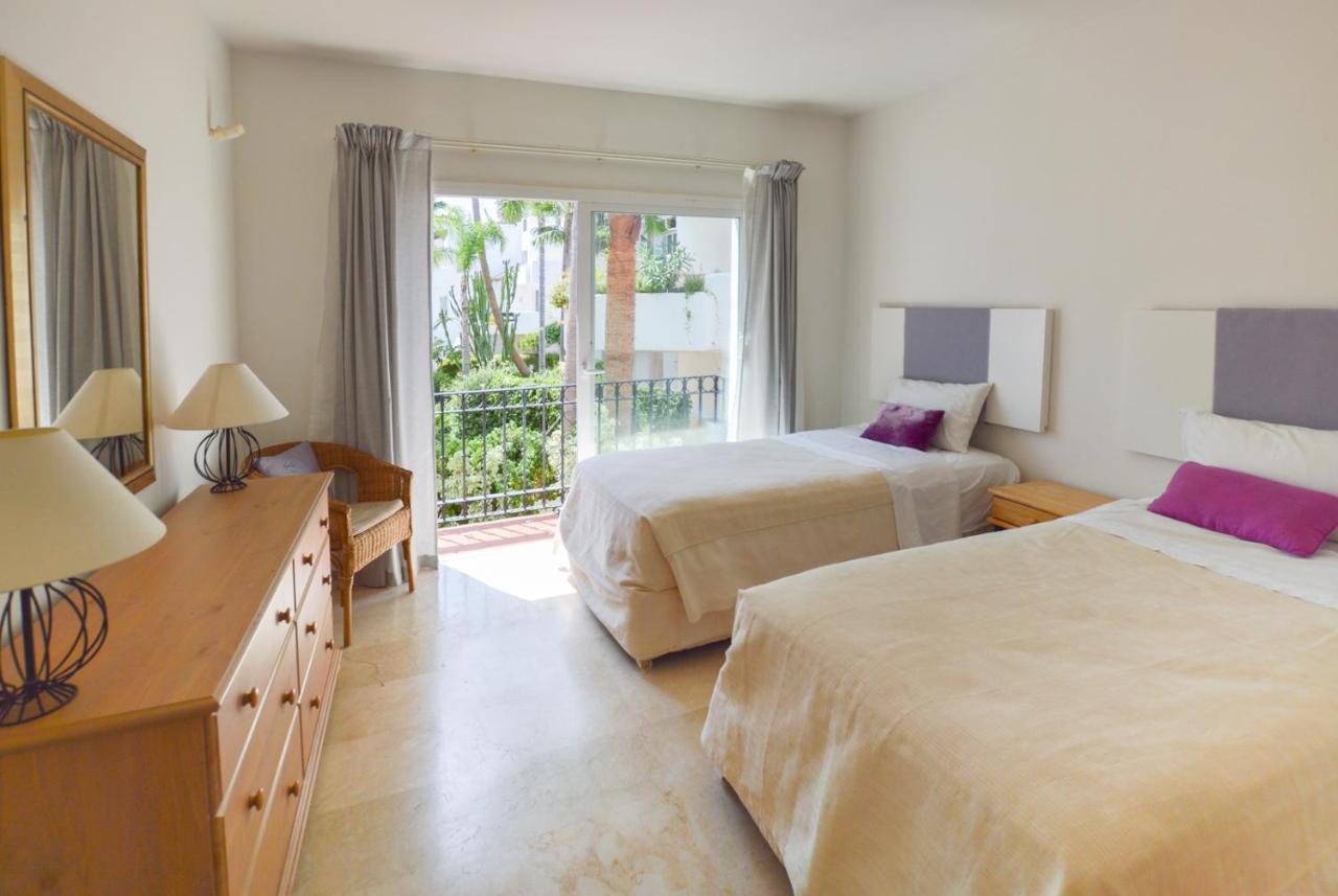 Apartment Jardines De Aldaba, Puerto Banus. *